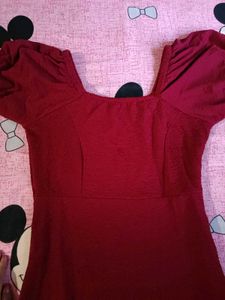 Chic Maroon Puff Sleeve Square Neck Dress
