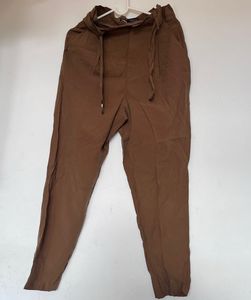 Zara Brown Trousers (XS / 24-inch Waist) with Belt