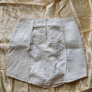 Chic White Embroidered Mini Skirt