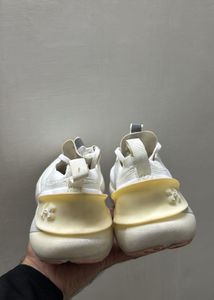 Under Armour HOVR 3