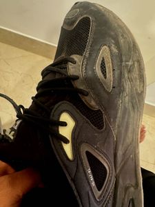 Black puma Sport Shoes litly used only 2-3 times