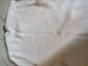 White Scalloped Trim Knit sweater