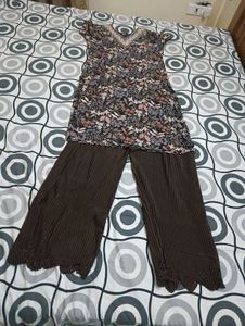 Stylish Printed Kurta with Palazzo Pants