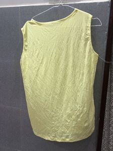 Casual Yellow Sleeveless Top