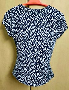 Leaf Print Cowl Neck Top