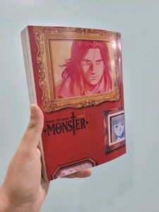 Monster Manga Set