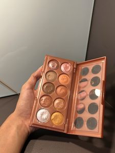 Sivana Eyeshadow palette