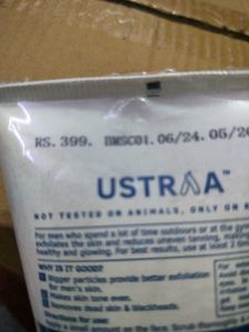 Ustraa Scrub