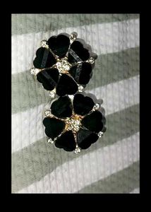 Black Statement Studs With Small Rimstones 🥰
