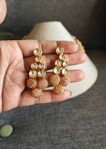 Stunning Kundan Necklace &amp; Earring Set