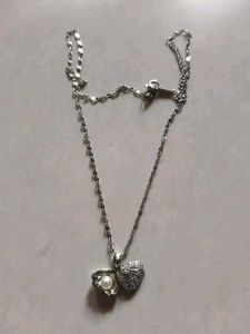 Shell 🐚 Shaped Chain