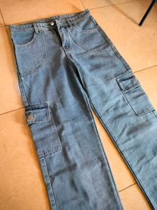 Light Wash Wide Leg Cargo Jeans 🪐🦢💌🕊️🐚🦪