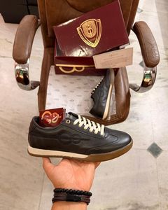 *VIRAT KOHLI ONE8 BLACK SNEAKERS 🤩*