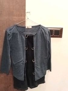 Stylish Grey Open Front Top