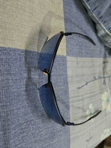Stylish Blue Lens Sunglasses
