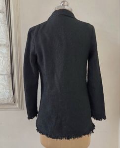 Chic Black Double-Breasted Blazer