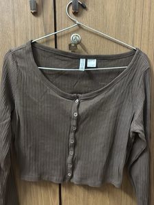 Ribbed Button-Up Crop Top