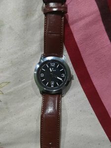 Titan Men's Black Analogue Watch