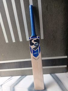 SG Thunder Plus Kashmir-Willow Kashmir