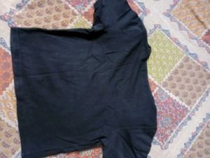 Basic Black Square Neck Crop Top