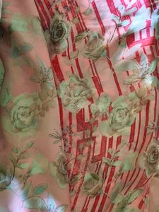 Elegant Peach Floral Print Chiffon Saree✨🎁