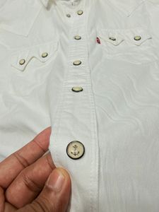 Classic White Levi's Western Shirt