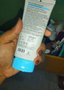 Swiss Beauty Dew Lock Daily Moisturiser