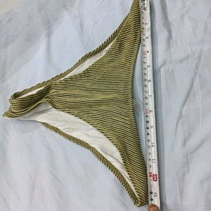 ⚛️ Striped Bikini Bottom