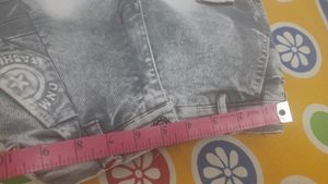 Jeans in Very Good Condition, Less Used.