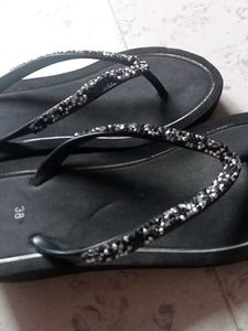 Luna Blu Black Embellished Flip Flops