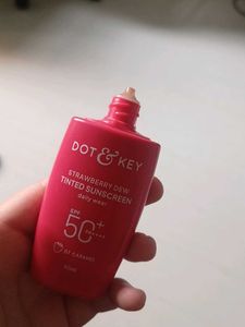 Dot &amp; Key Tinted Sunscreen SPF 50+