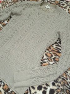 Grey knit sweater 🎀