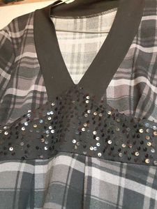 Plaid Long Sleeve V-Neck Dress stretchable h
