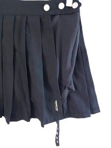 🔗Gothic/Grunge Black pleated mini skirt 🖤