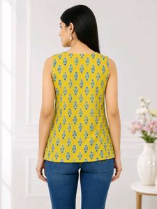 Stylish Yellow Printed Sleeveless Kurta Top