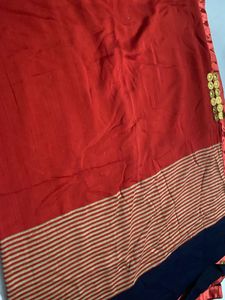 Red &amp; Beige Striped Saree