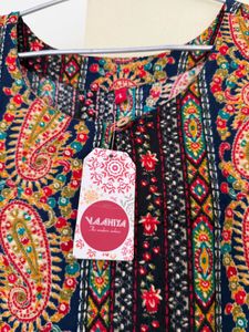 Vibrant Paisley Print Kurta
