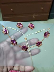 Lotus Design Necklace & Earring Set