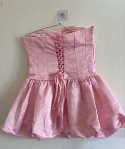 Chic Strapless Pink Bubble Hem Dress
