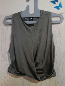 Women's Twisted Crop Top