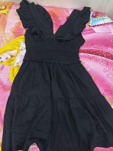Chic Black Ruffle V-Neck Dress