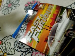 hot wheels dodge Challenger