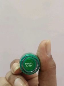 Mettalic Green Eye Liner
