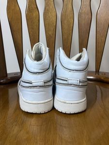 Air Jordan 1 Mid White