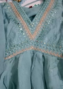 Elegant Mint Green Embroidered Kurta
