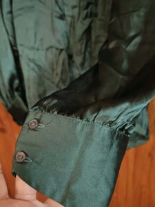 Free delivery!Elegant Satin Button-Down Shirt