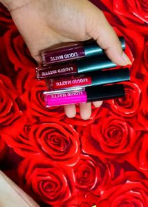 4 Combo Mate lipstick With Mehendi Cone For Long L