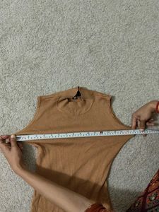 Ribbed Knit Sleeveless Midi Dress