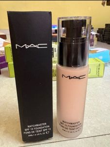 MAC Matchmaster Foundation SPF 15