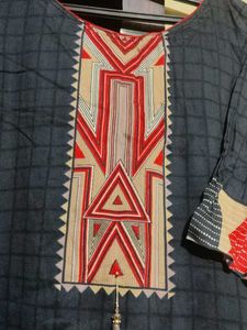 Stylish Black Kurta with Red &amp; Beige Print